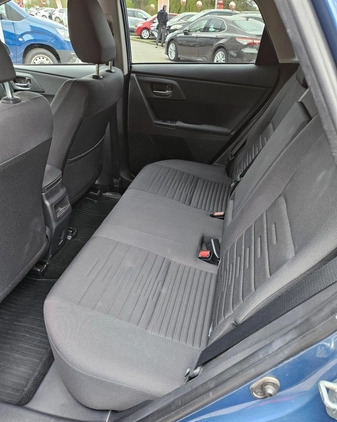 Toyota Auris cena 63500 przebieg: 76000, rok produkcji 2015 z Bodzentyn małe 232